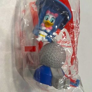 McDonald’s Daisy Duck at the World Attraction